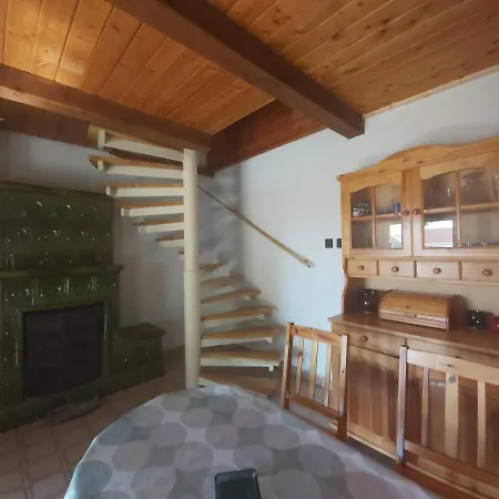 Erdo Szelen Haziko *