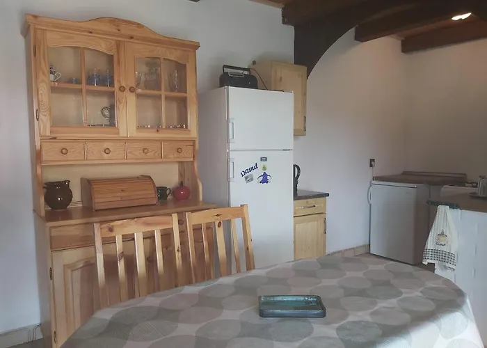 Erdo Szelen Haziko *